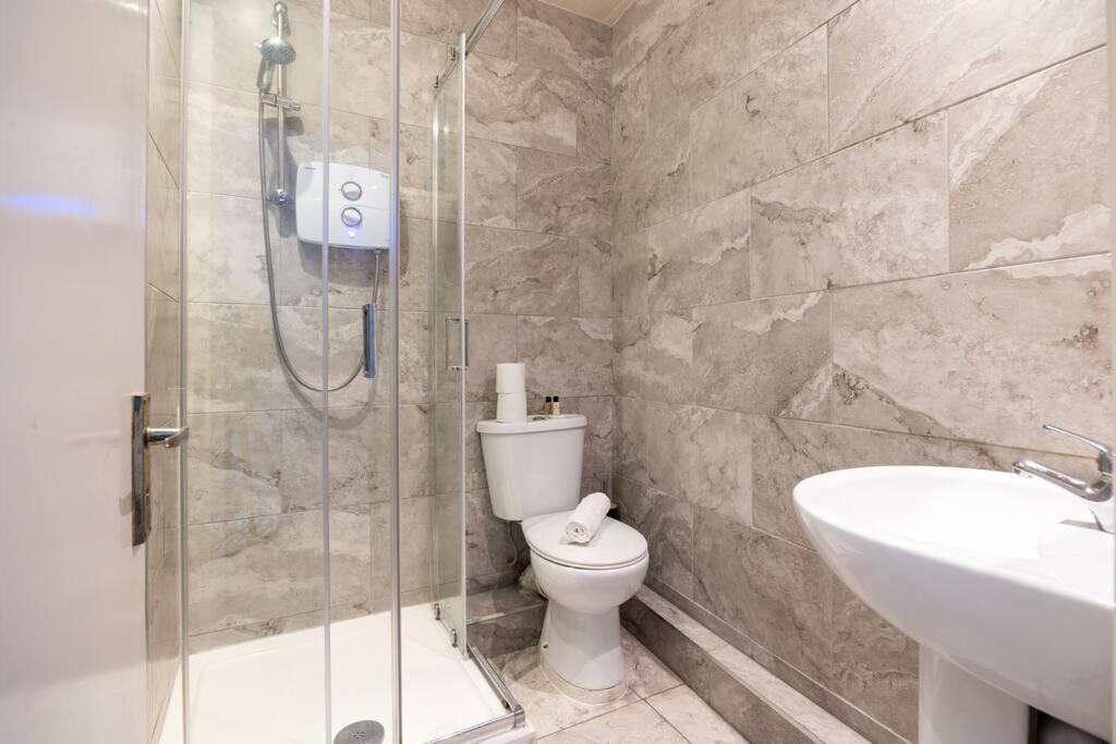 Homely 1 Bedroom Apartment In Smithfield, Дублин Экстерьер фото